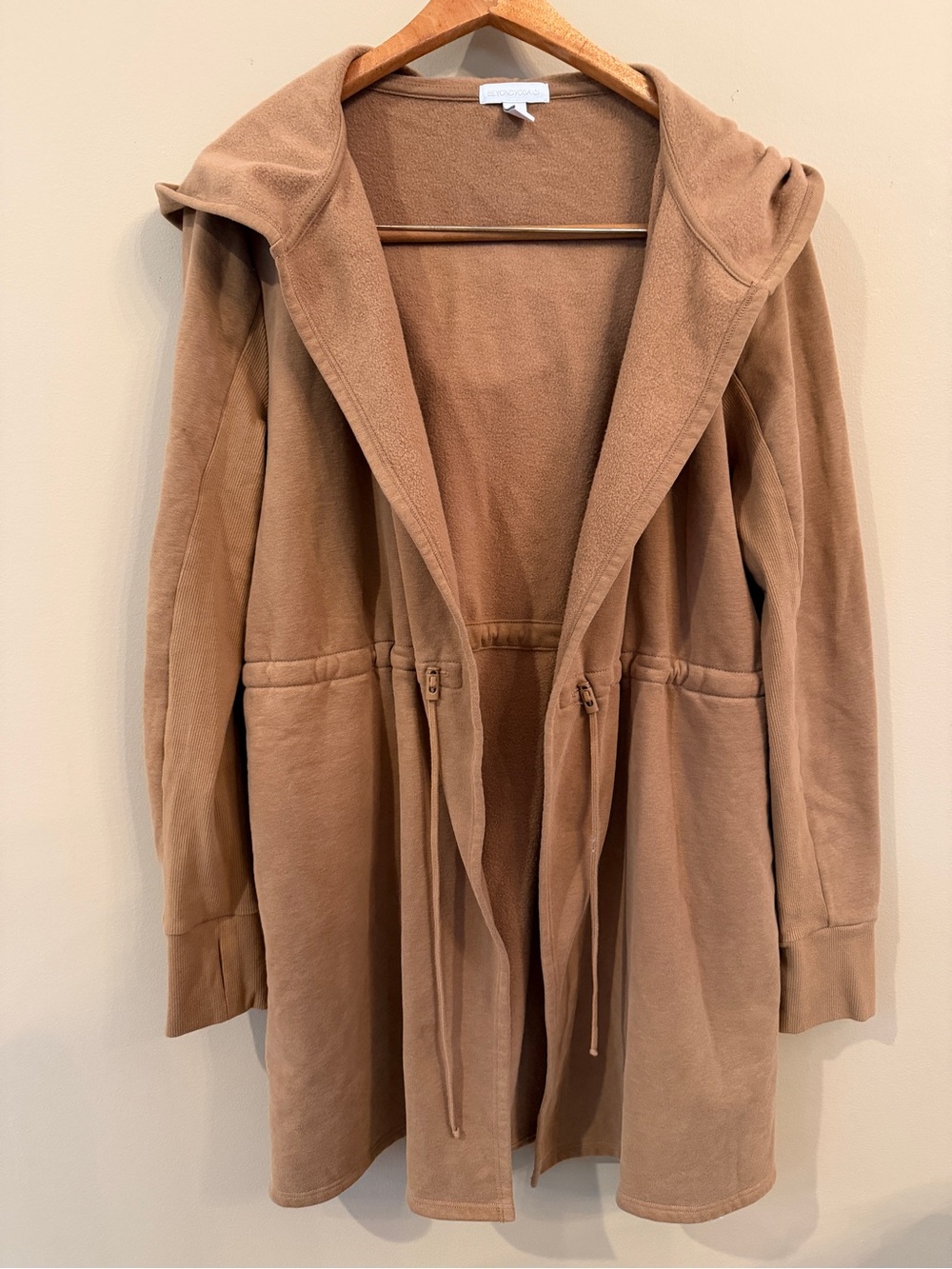 Beyond Yoga On The Go Open Front Hooded Jacket Fleece, Toffee, Size Medium